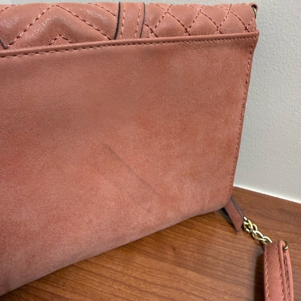 Jessica Simpson Quilted Pink Clutch with Chain - Picture 4 of 8
